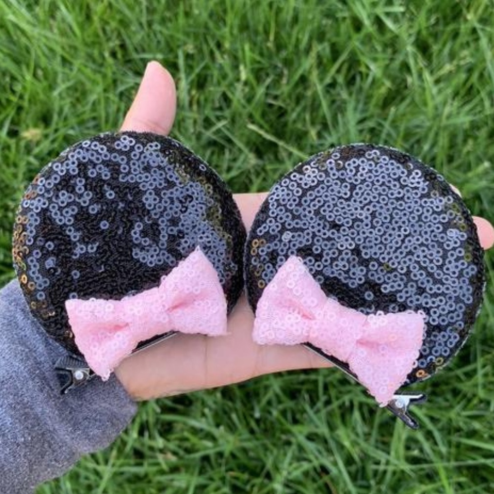 Sequin Minnie Mouse Ear Clips